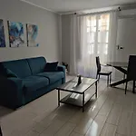 Delph's House アパート カターニア
