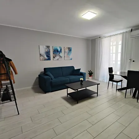 Apartment Delph's House Catania