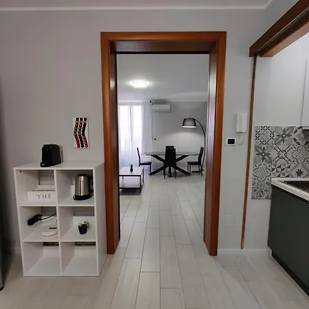 아파트 Delph's House